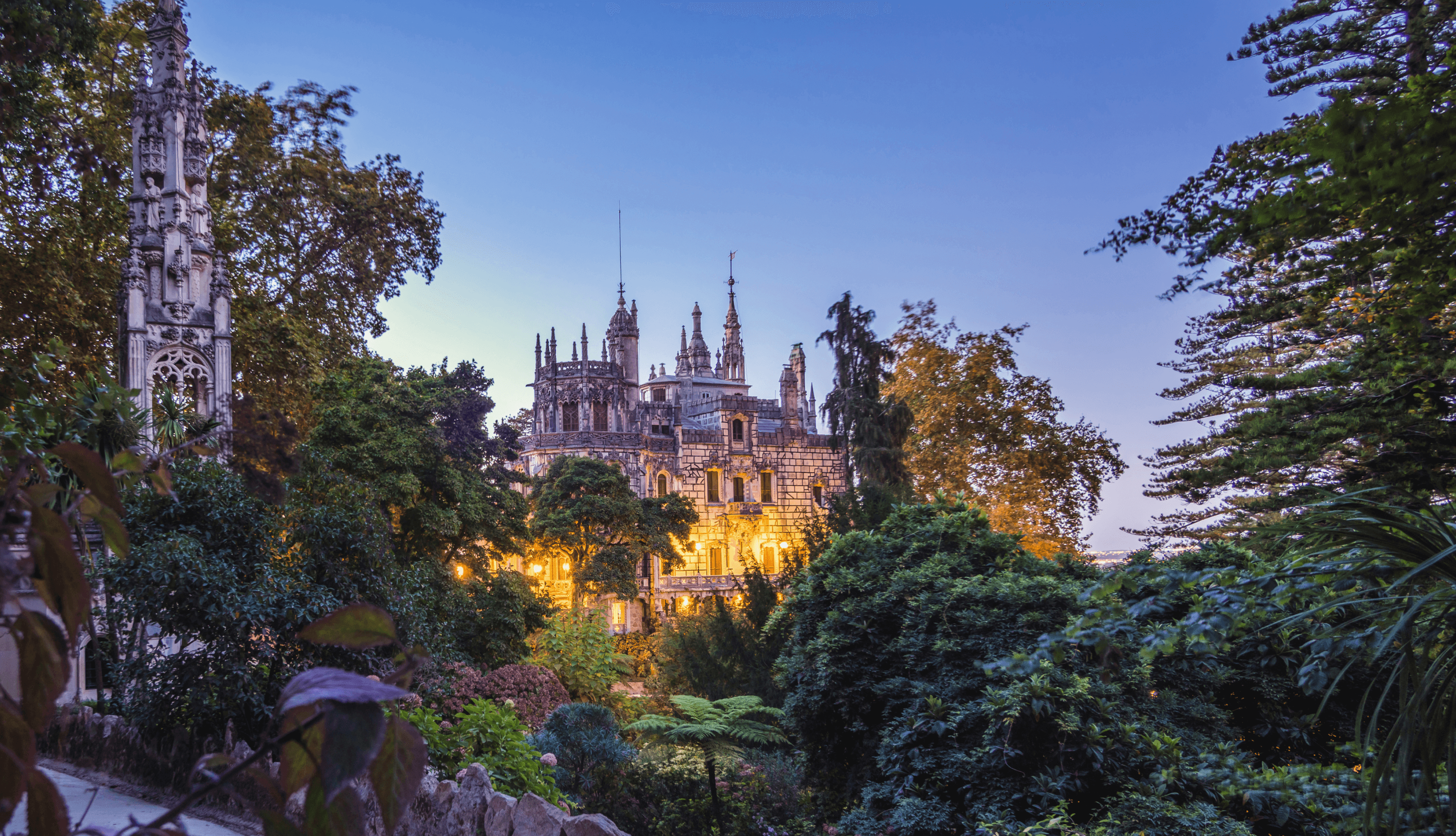 Quinta da Regaleira: marcar no telemóvel, a matrícula abre a passagem.